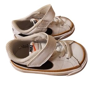 Nike Kids White and Black Sneakers